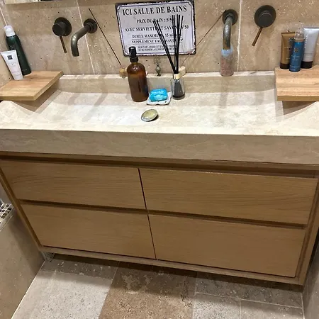 L'evidence Alojamento de Acomodação e Pequeno-almoço Argenteuil